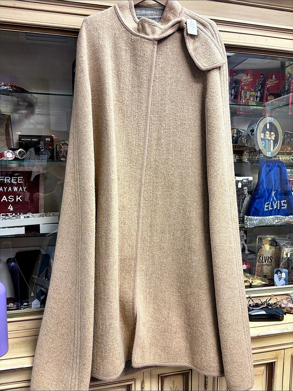 Beige Cape Coat Like New
